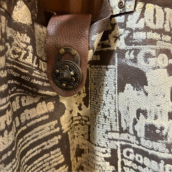 Gorgeous Lavazzon Limited Edition Leather Satchel made in New York City - Picture 4 of 11